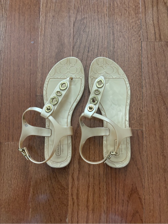 Coach Shoes - Coach Phila golden champagne jelly t-strap sandals size 8